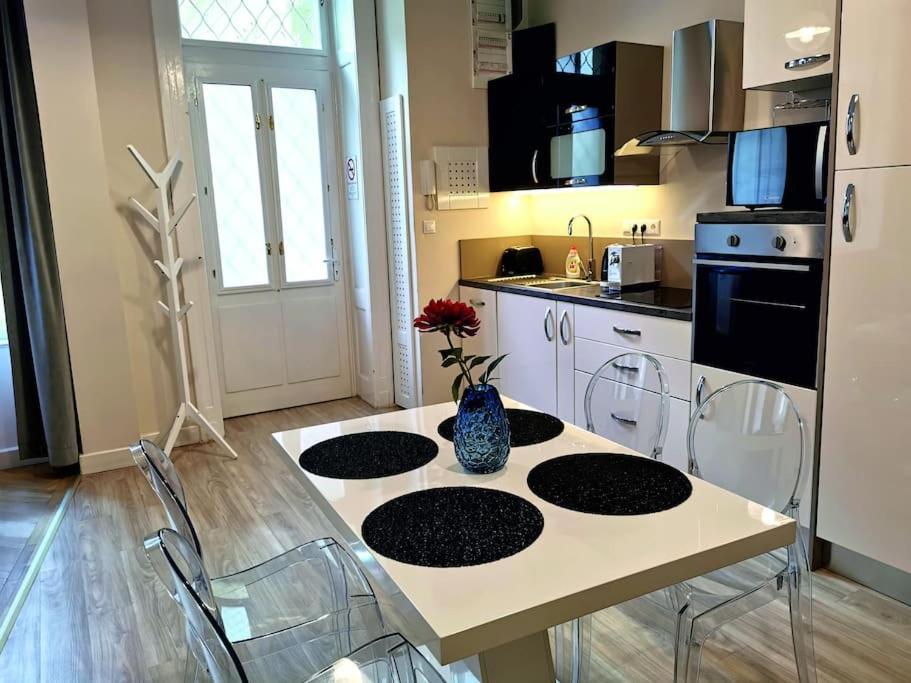 Luxury Apartment Near Astoria With Ac Budapeşte Dış mekan fotoğraf